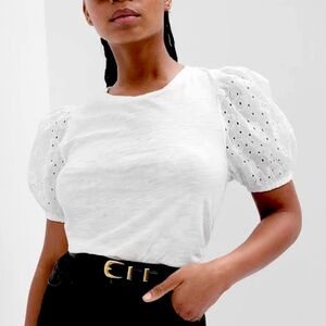 Gap Organic Cotton Vintage Eyelet Puff Sleeve Tshirt